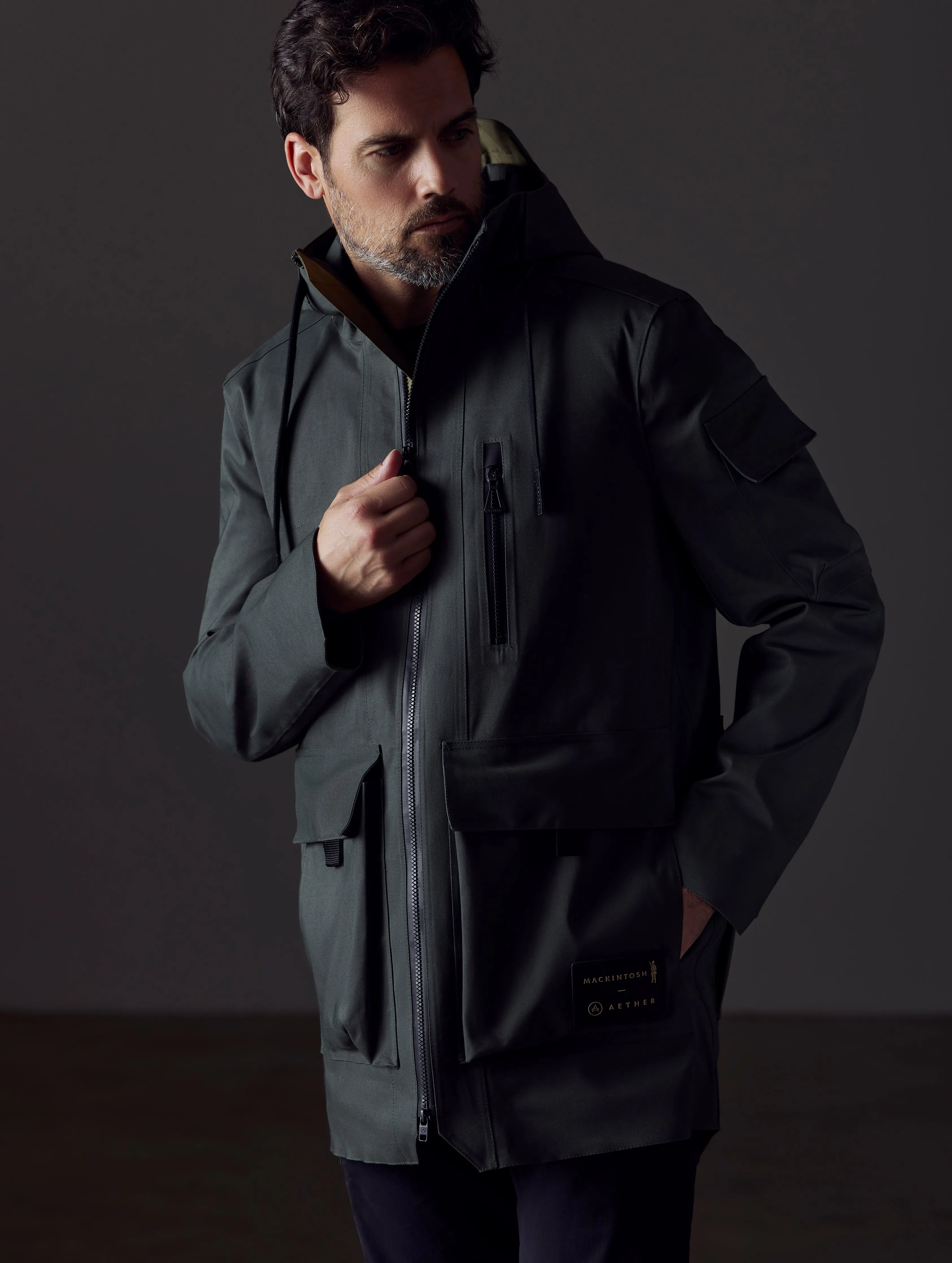 AETHER   Mackintosh Field Parka - Dark Bottle