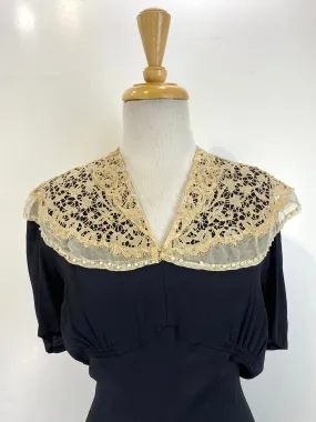 Antique Edwardian Beige Tape Lace & Pearls Collar