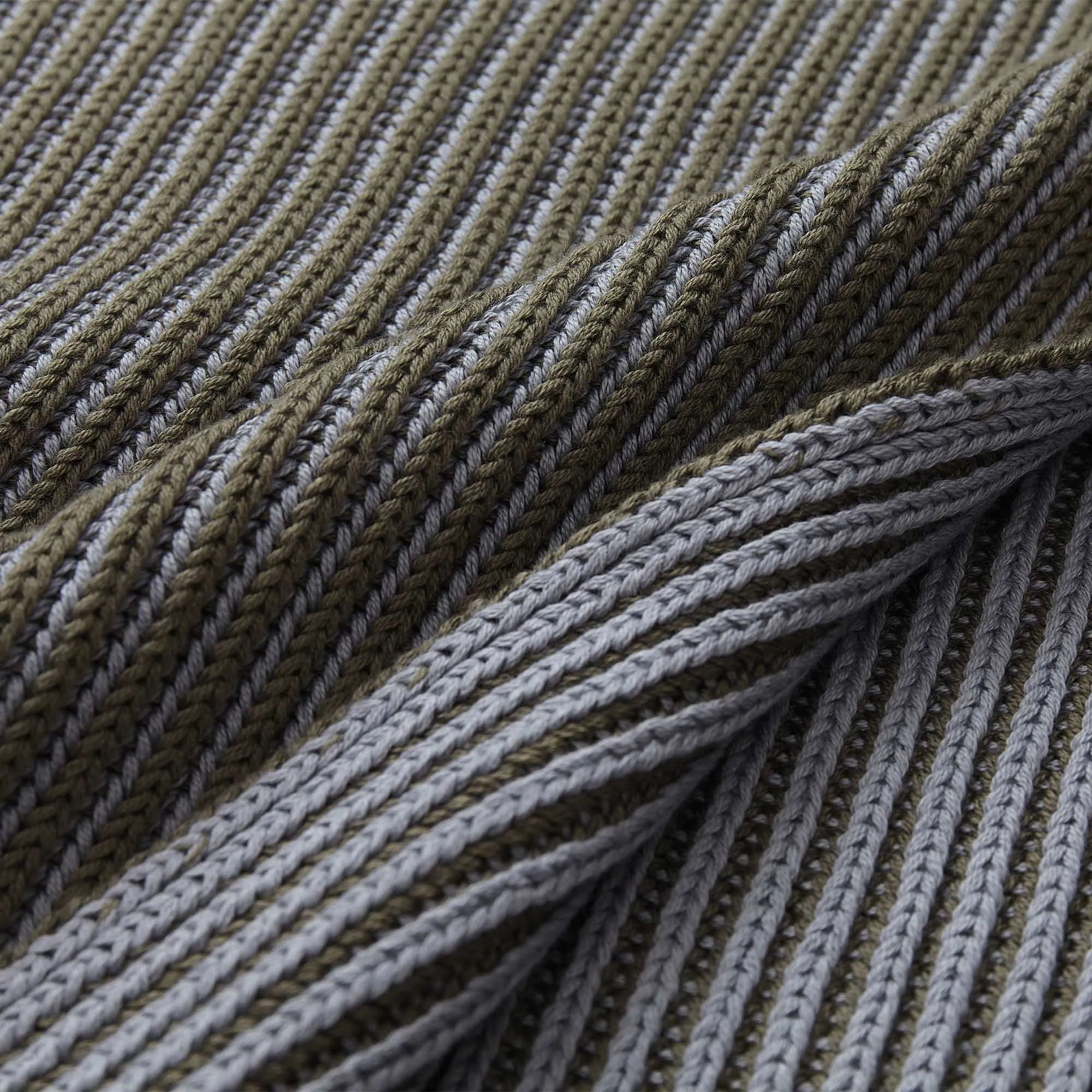 Azoia Blanket [Olive green/Silver grey]