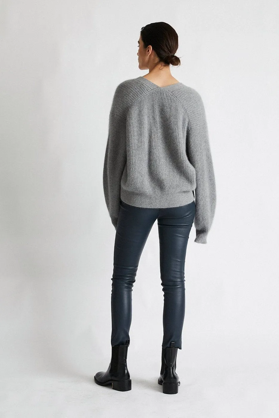   Beryll Cashmere Cardigan Sweater | Pebble Gray