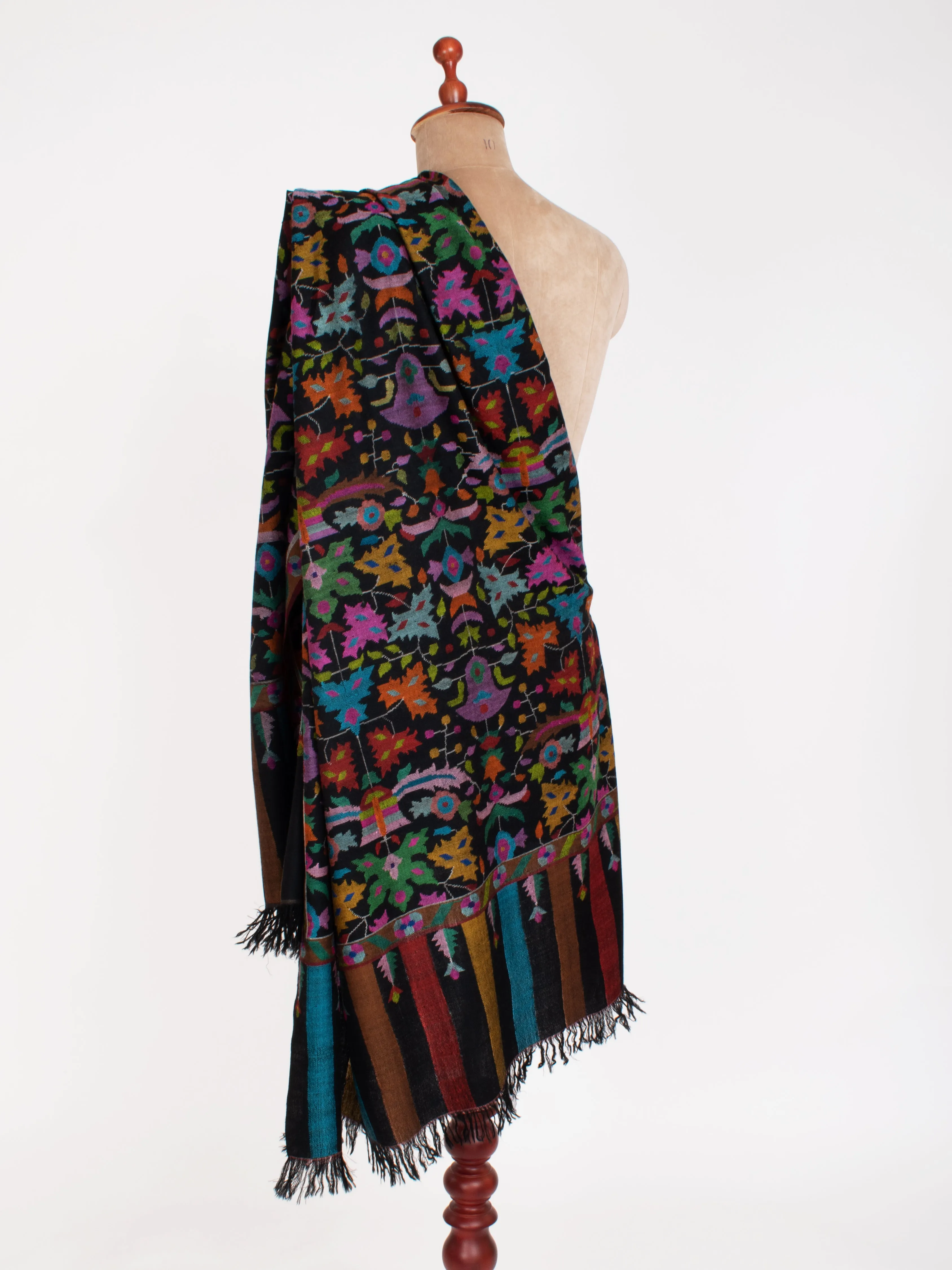 Black Vibrant Hue Handmade Kani Jamavar Shawl