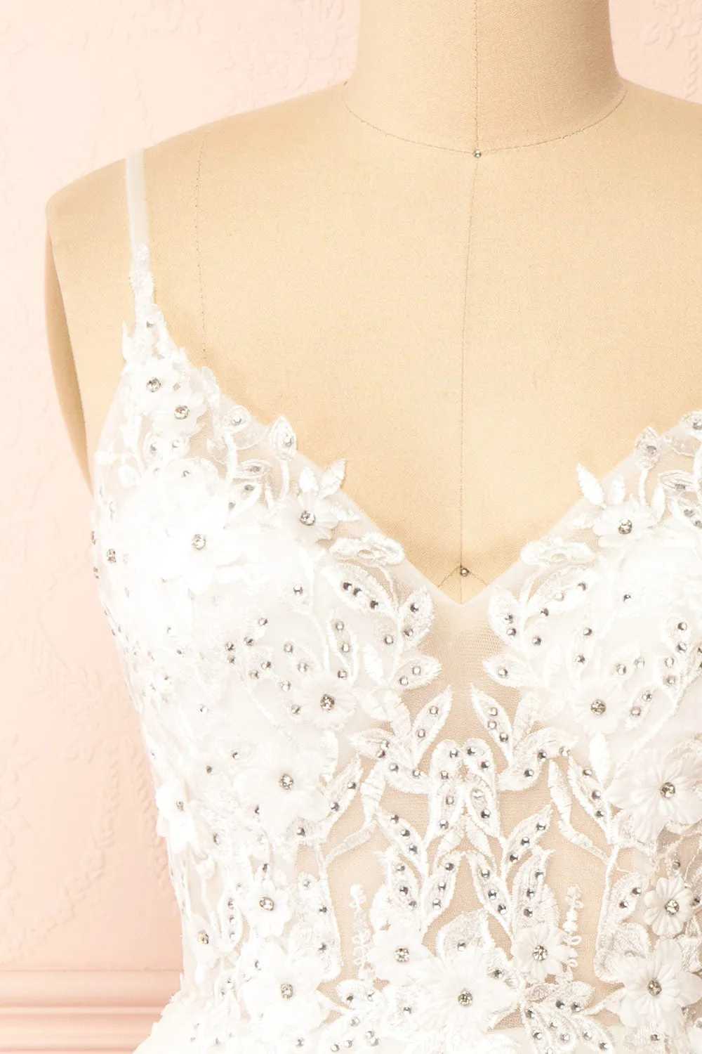 Danna | Short Sparkly White Dress w/ Embroidery