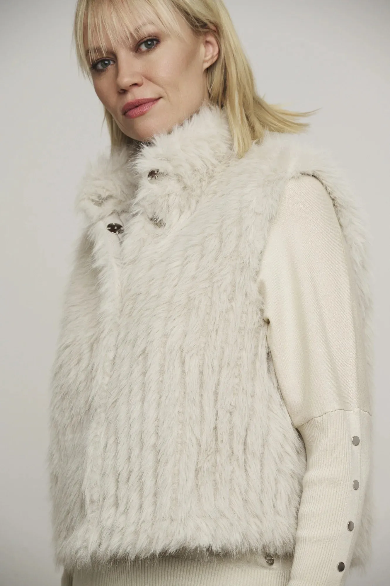 Dava Faux Fur Vest