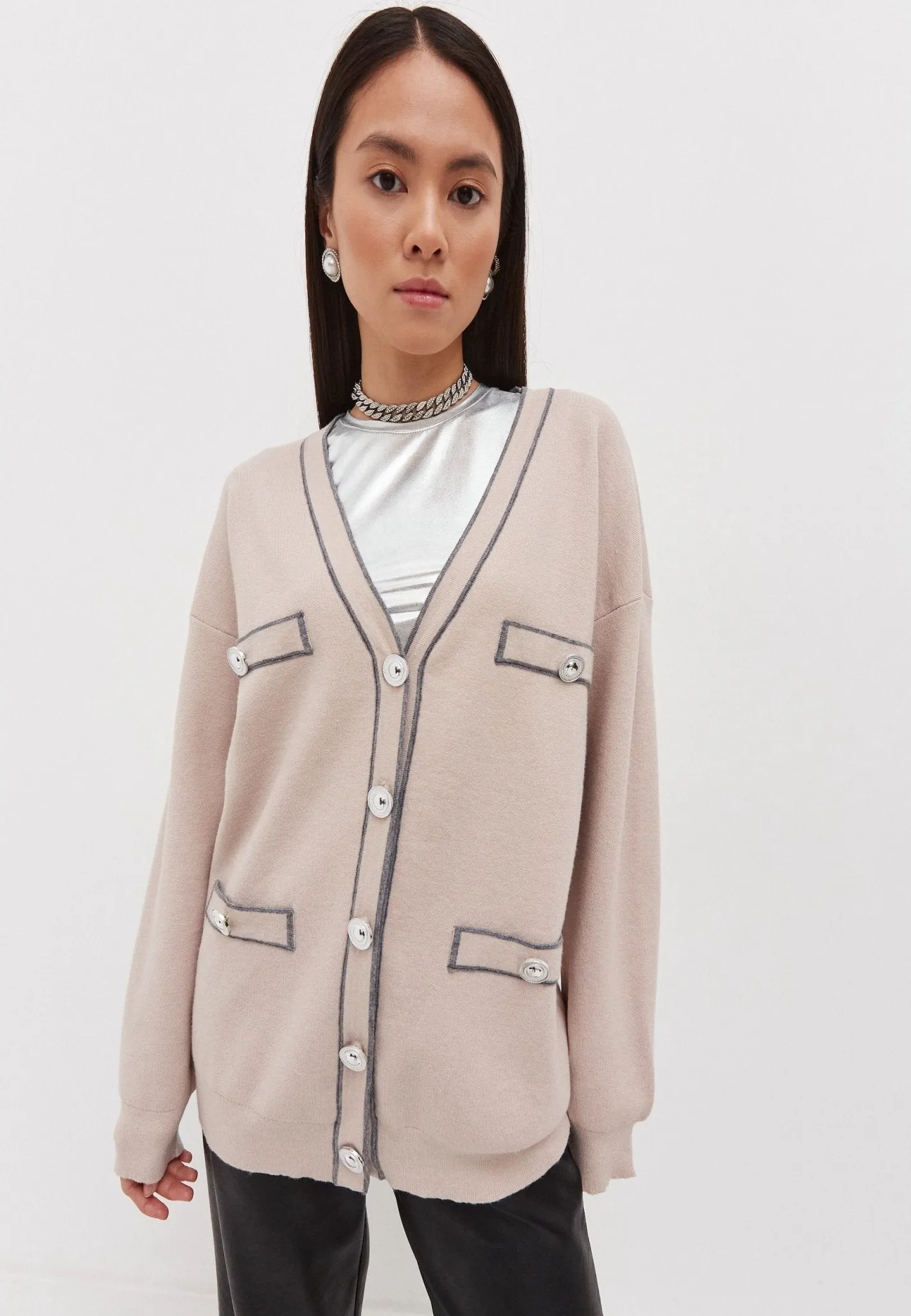 Elegant Knitwear Cardigan