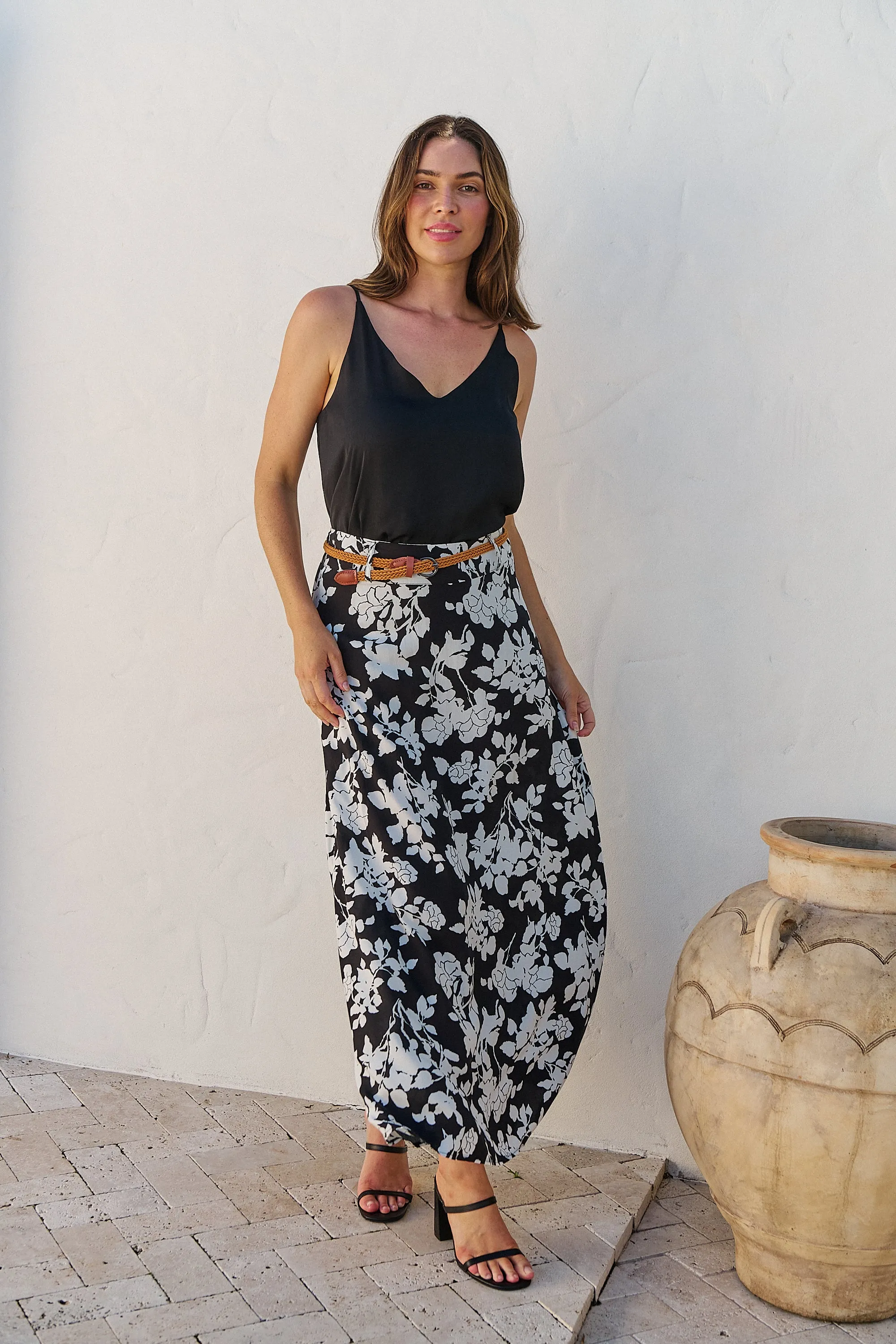 Esperence Black/White Floral Print Maxi Skirt