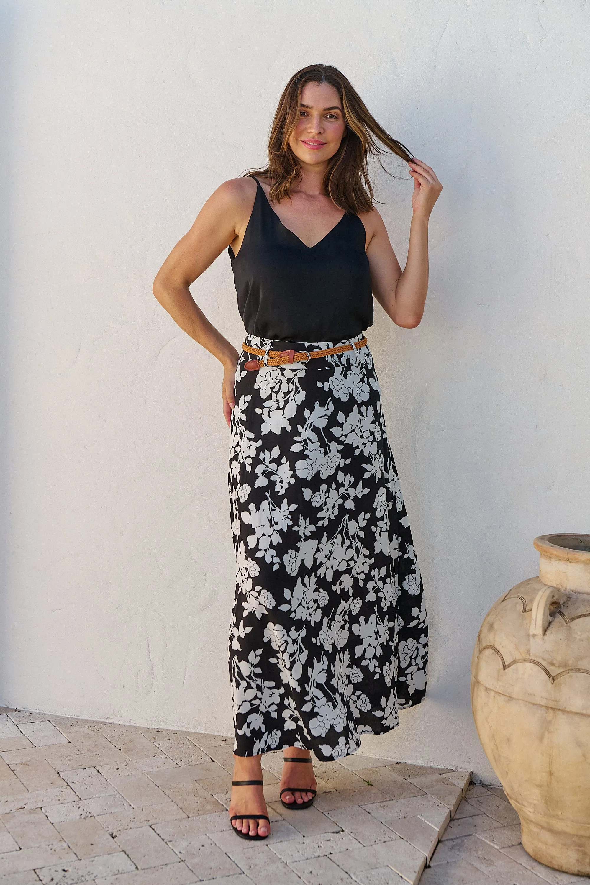 Esperence Black/White Floral Print Maxi Skirt