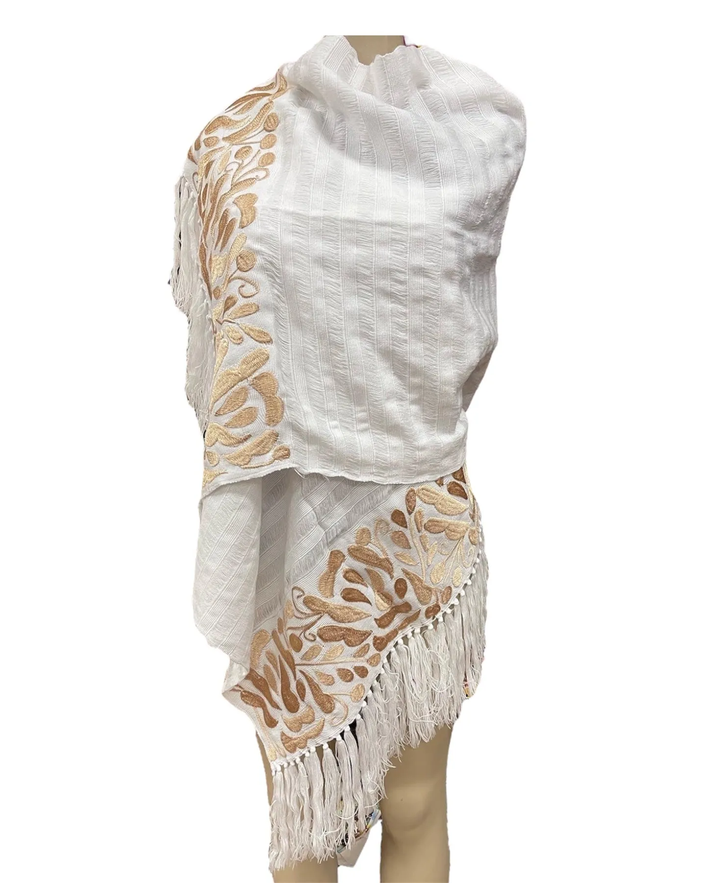 Fine loomed shawl with floral embroidery