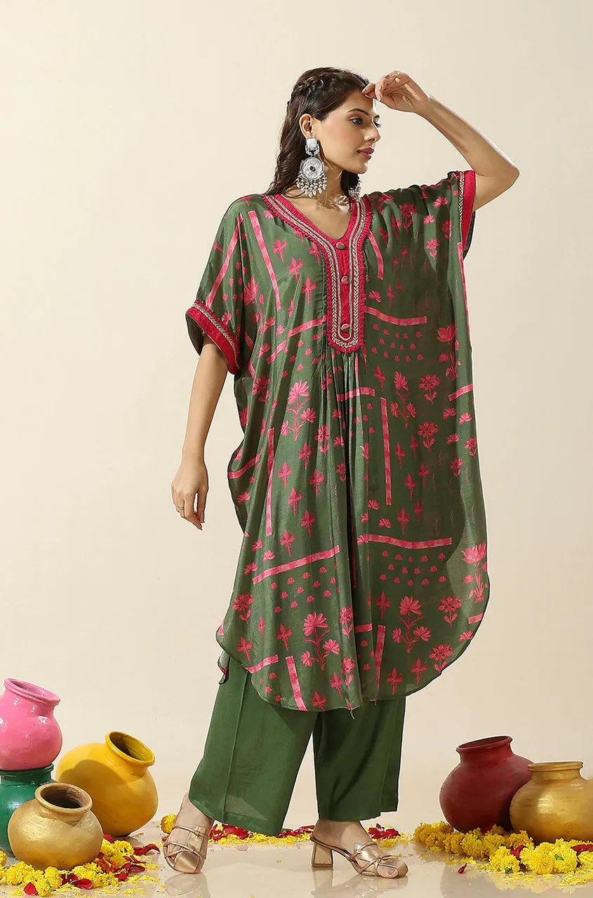 Heeriye-Green Printed Batwing Sleeves Two Piece Set