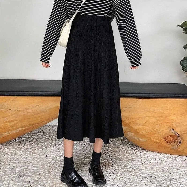 Knit Midi Skirt With High Waist