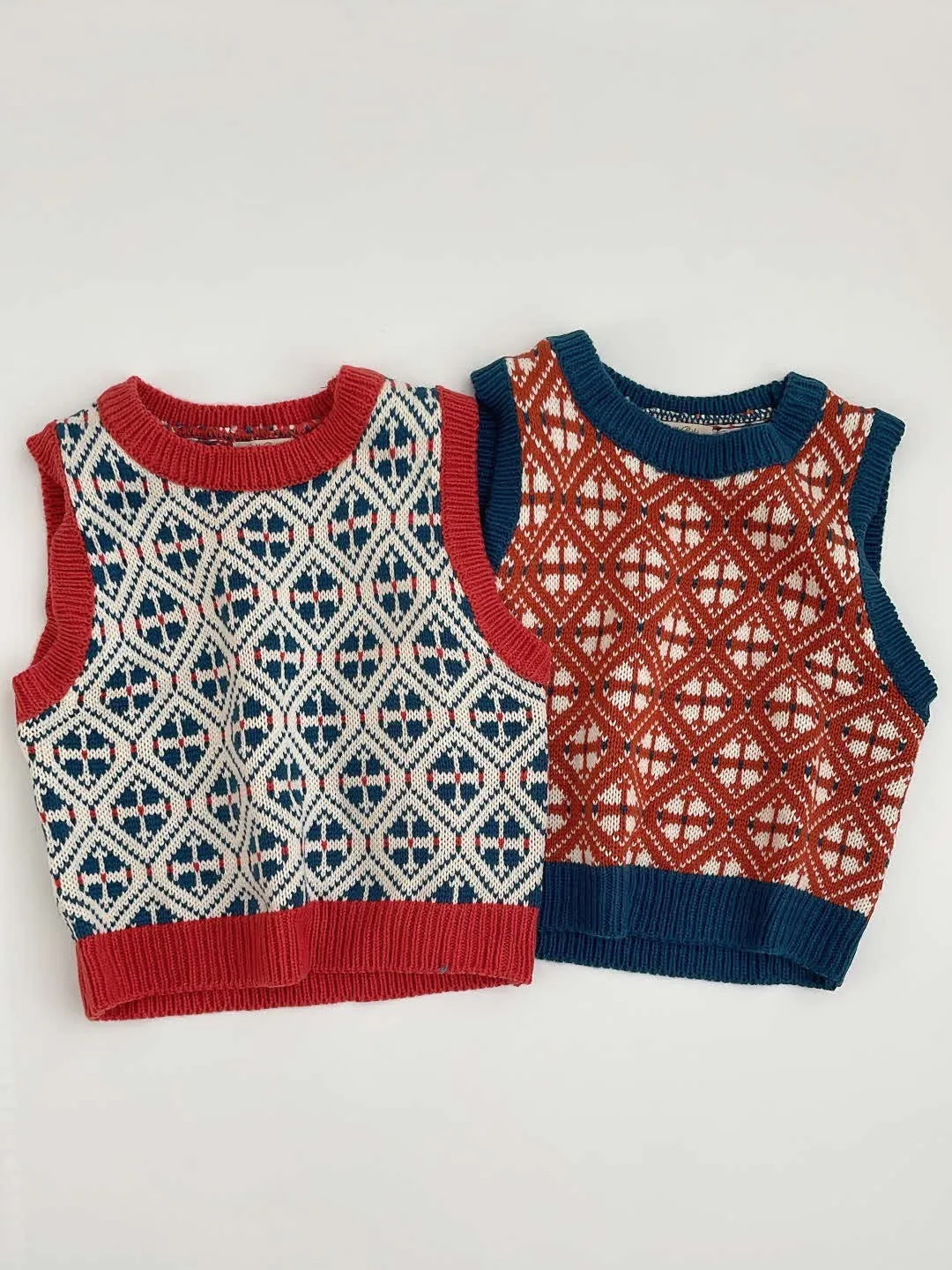 Loco Knit Vest _ 2Colours