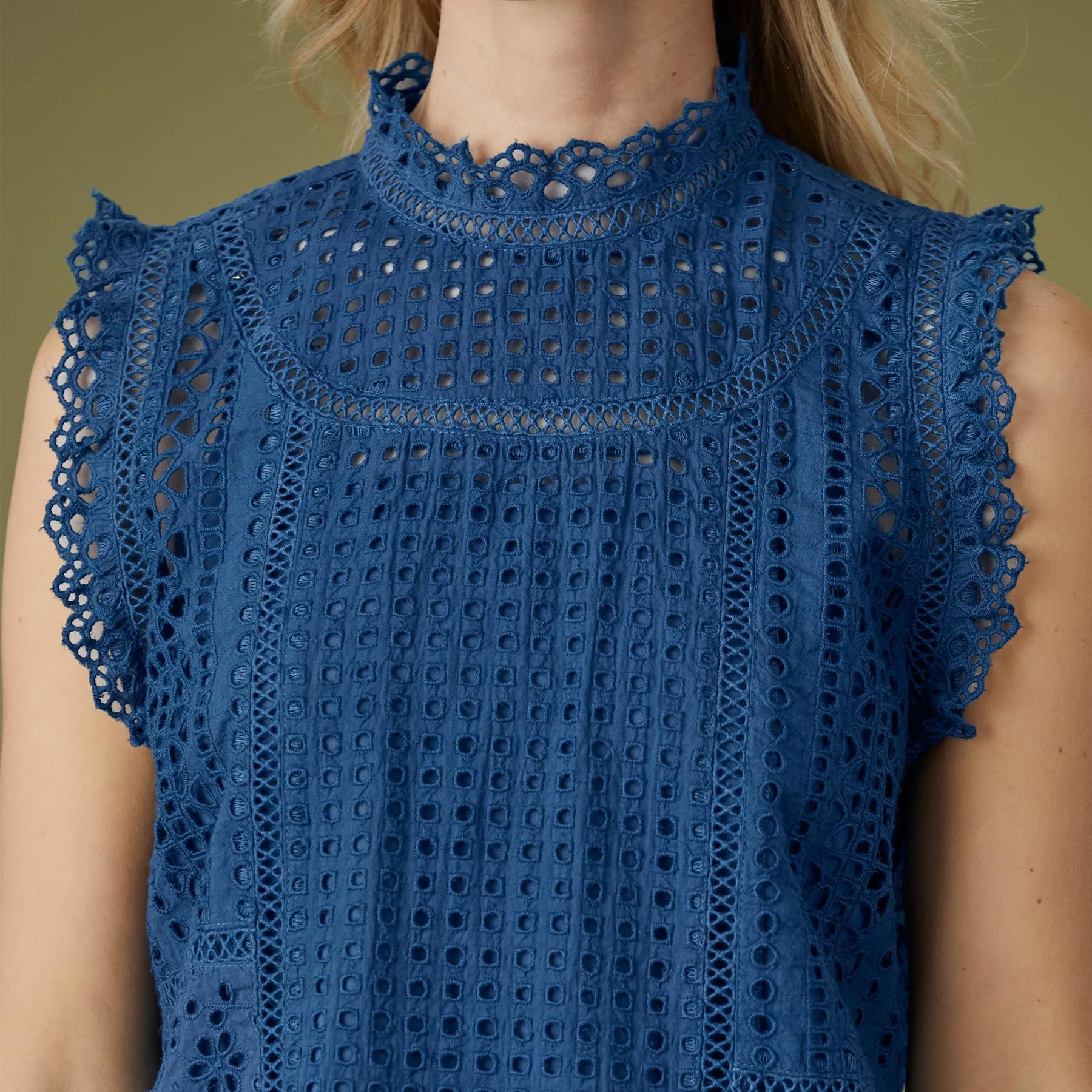 Lyra Eyelet Top, Petite