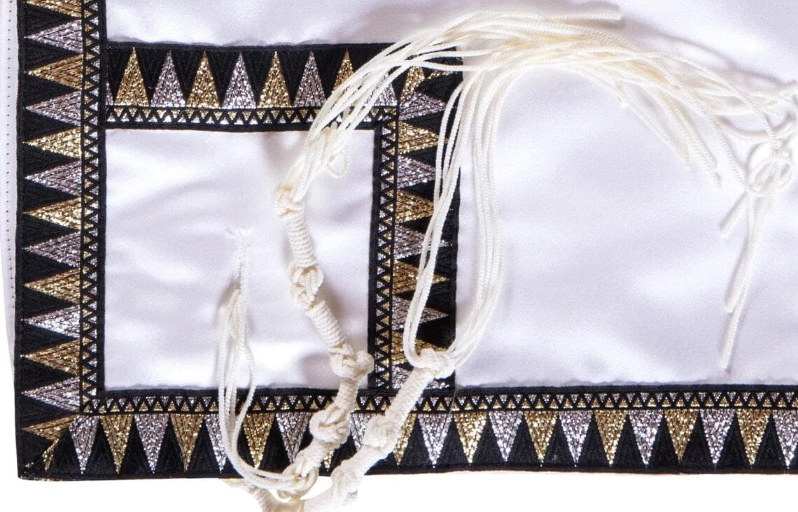 Majestic Elegant Golden Lace Tallit Prayer Shawl Set with Matching Bag