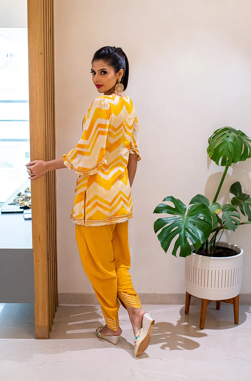 MATARGASHTI - Printed Short Kurta With Tulip Pants