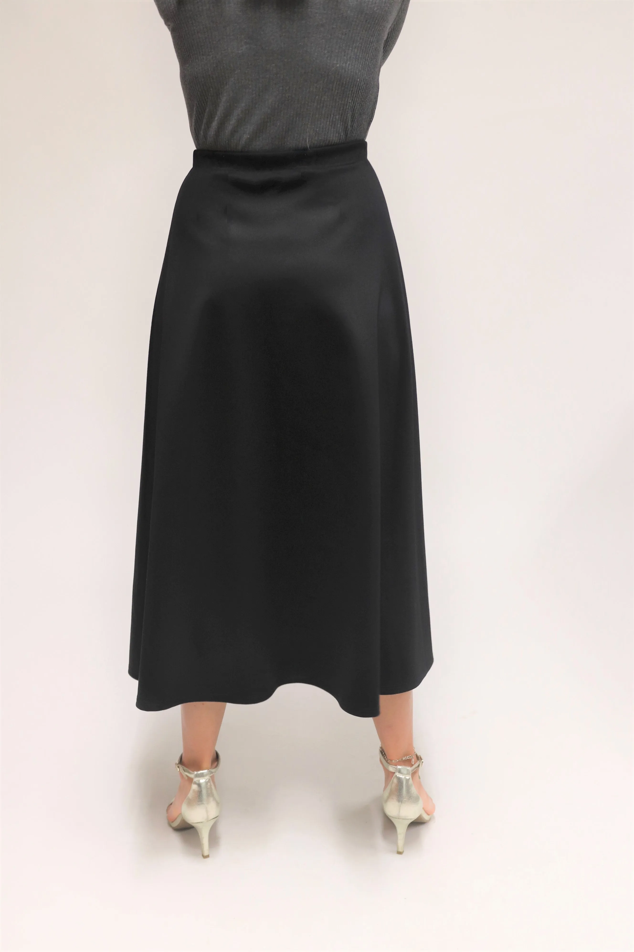 Pessy Mid Length Button Front  Everyday Skirt