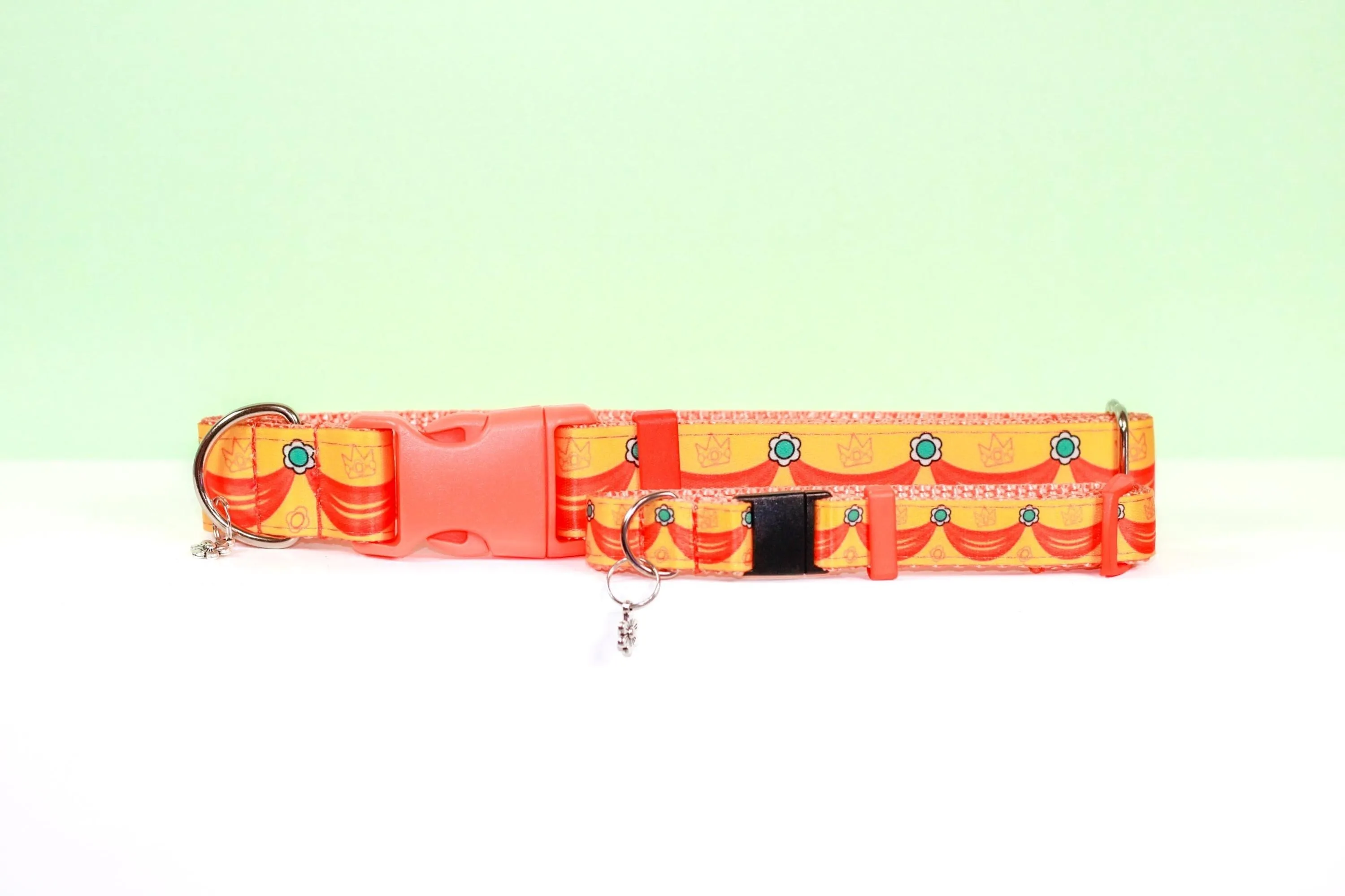 Princess Daisy collar, Mario princess dog collar, Princess cat collar, Breakaway cat collar, Daisy dog collar, Anime collar