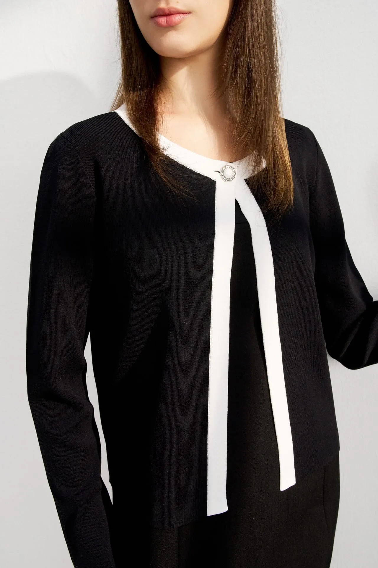 Round Neck Colour Blocked Cardigan