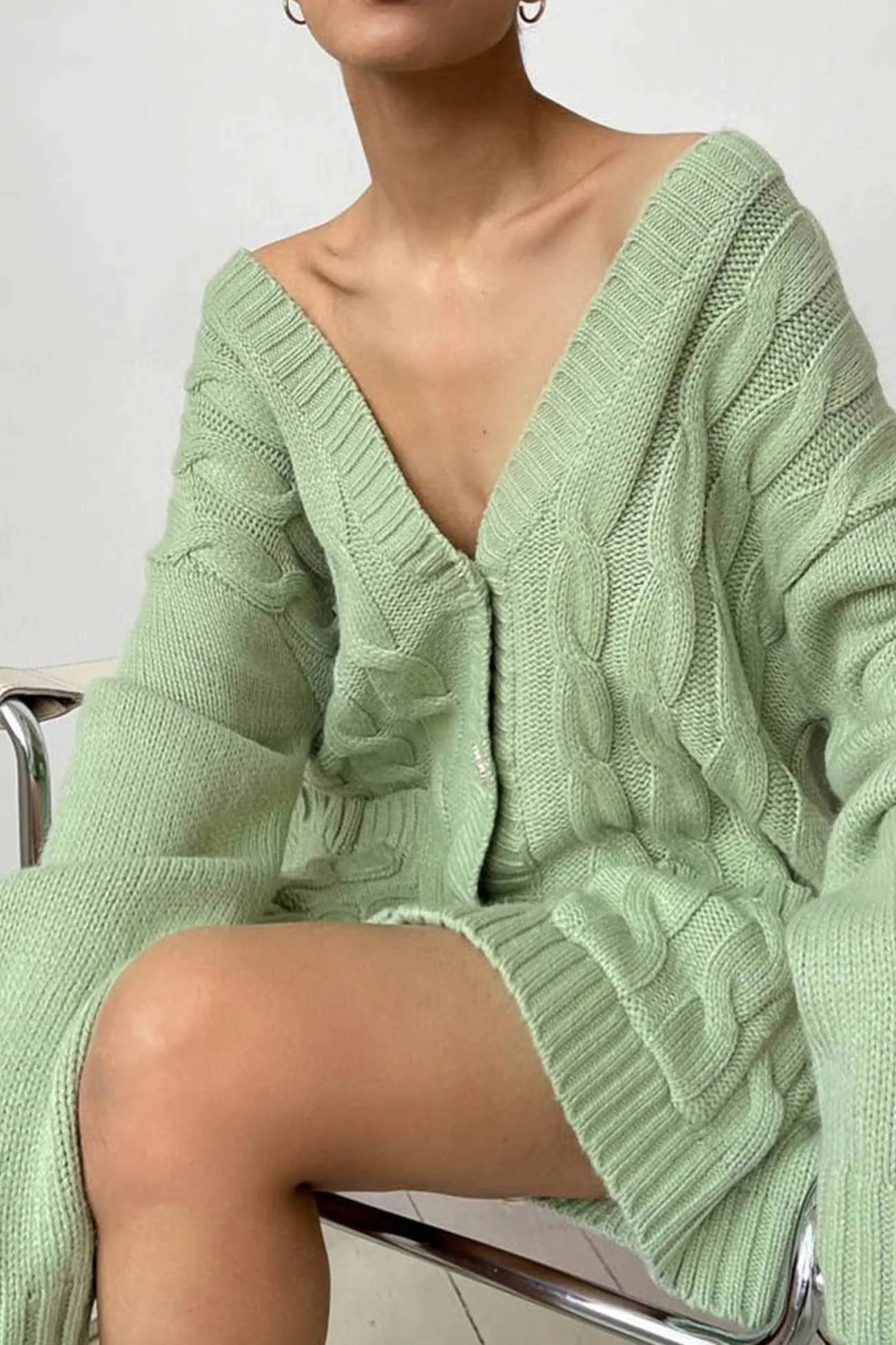 Solid Single-breasted Cable Knit Cardigan