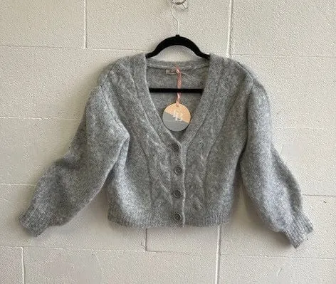 Spicy Sugar Teaberry Knit Crop Cardigan - Grey